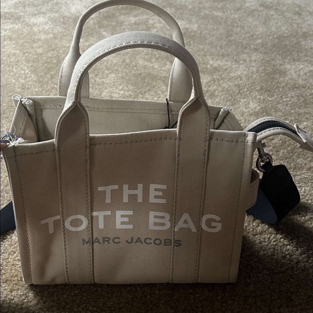 Marc Jacobs Cream Tote Bag